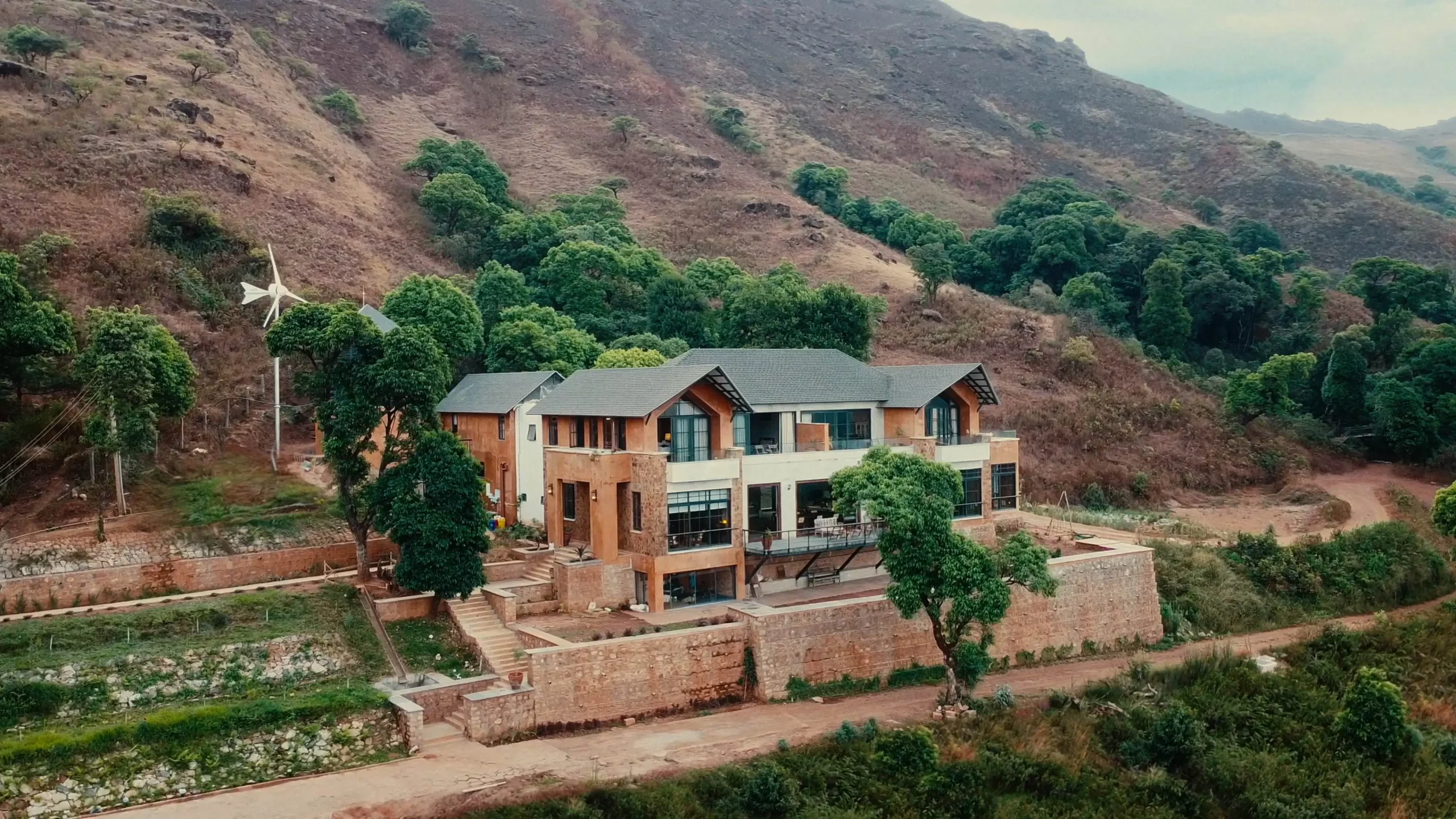 Experience the Best of Nature and Comfort at Varenya Life – A Luxury Homestay in Chikmagalur