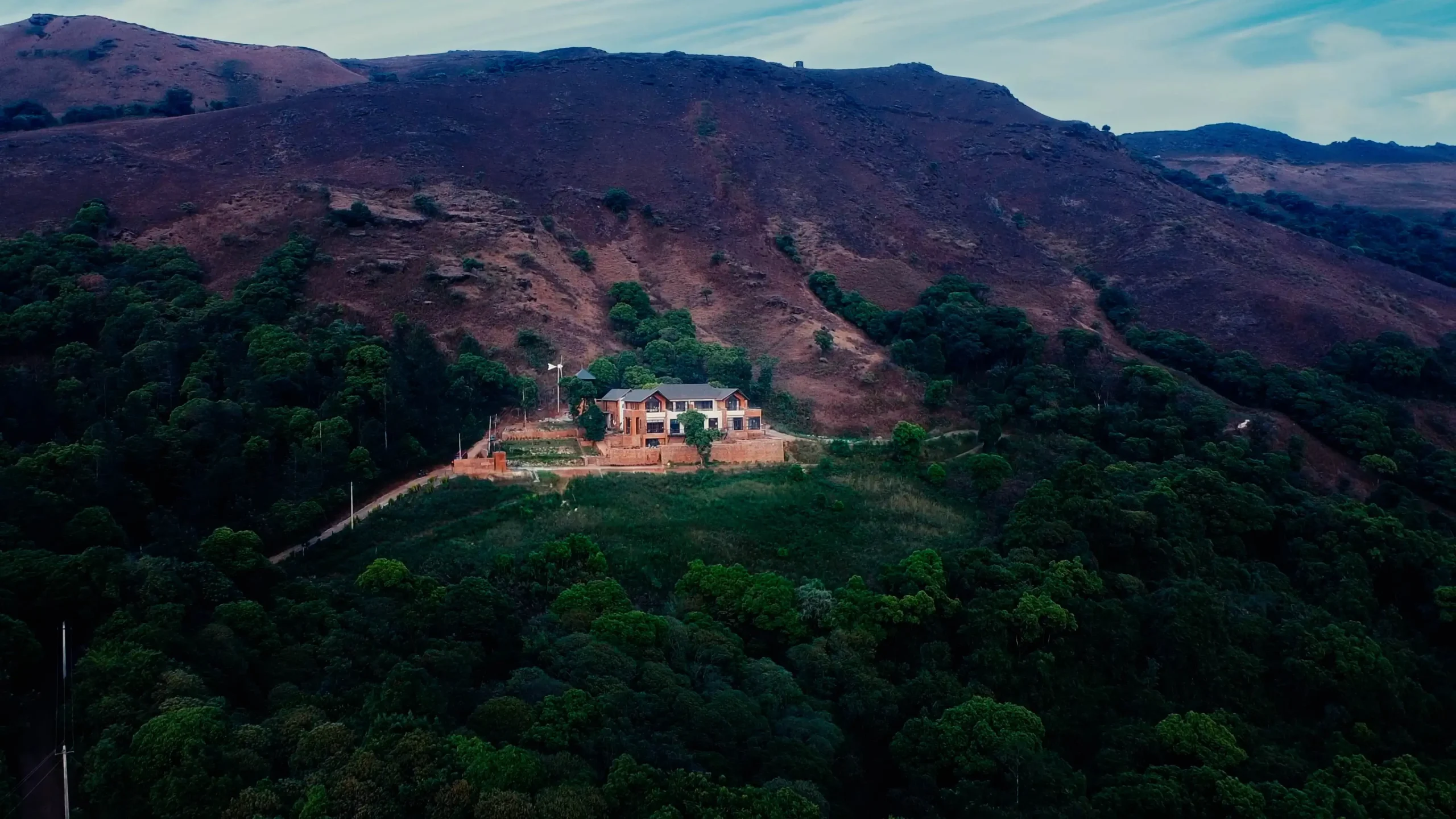 Varenya – A Premium Homestay in Karnataka for Family Amidst Nature and Coffee Estates